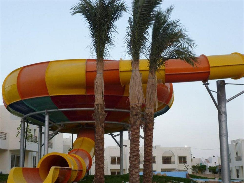 Le Royal Holiday Resort Aqua Park Sharm El Sheikk Exterior foto